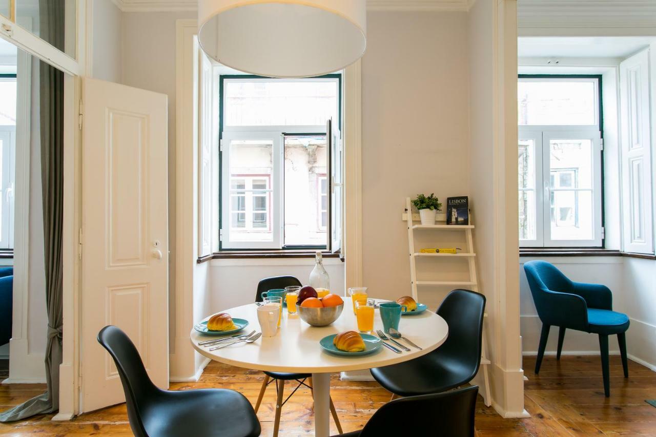 Joivy Splendid 2Br Flat In Bairro Alto, Nearby Luis De Camoes Square Apartment Lisbon Exterior photo