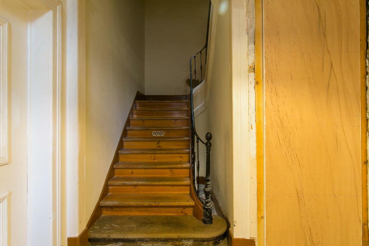Joivy Splendid 2Br Flat In Bairro Alto, Nearby Luis De Camoes Square Apartment Lisbon Exterior photo