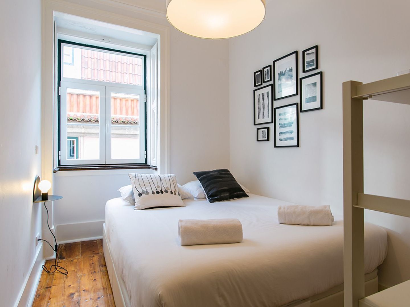 Joivy Splendid 2Br Flat In Bairro Alto, Nearby Luis De Camoes Square Apartment Lisbon Exterior photo